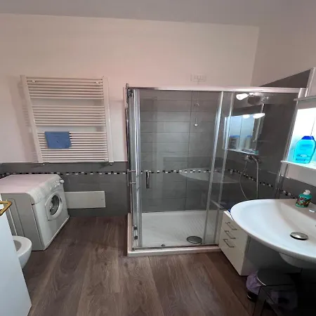 Monkey House Apartment