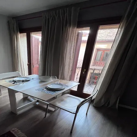 Apartment Monkey House